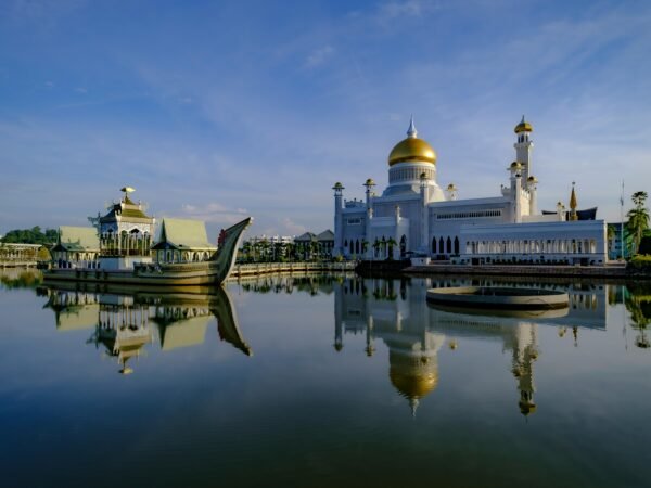 Perbedaan Perumusan Hukum Islam antar 4 Madzhab