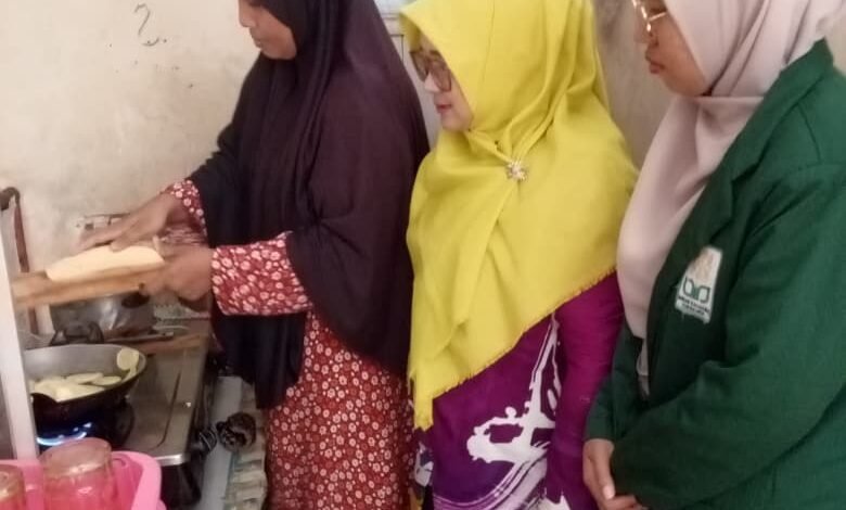 Penyuluh Agama Islam Dampingi UMKM Validasi Produk Halal